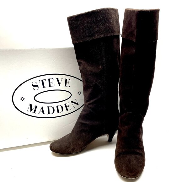 Suede boots no zippers - Picture 1 of 6